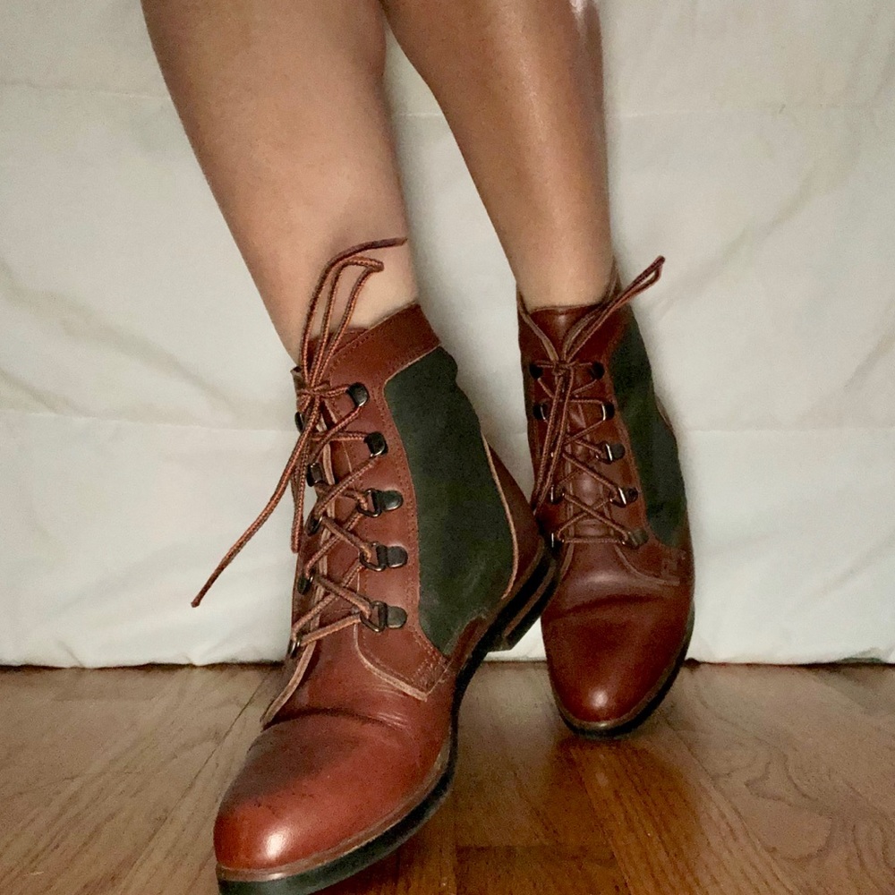 [Thinsulate] olive/brown boots